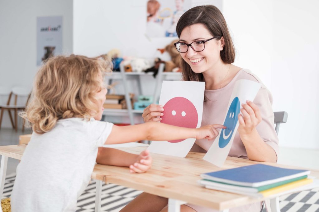 Qué es la logopedia Sinews Multilingual Therapy Institute